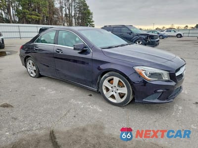 Czwarte zdjęcie samochodu z boku: 2015 MERCEDES-BENZ CLA 250 VIN:WDDSJ4EB3FN168448 - miniatura