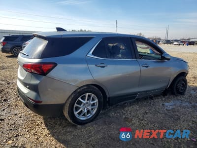 Trzecie zdjęcie samochodu z tyłu: 2023 CHEVROLET EQUINOX LT VIN:3GNAXUEG6PS166949 - miniatura