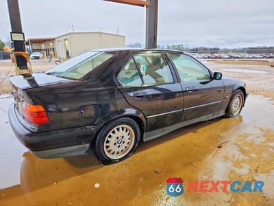 Trzecie zdjęcie samochodu z tyłu: 1995 BMW 318 I AUTOMATIC VIN:4USCC8327SLA13343 - miniatura