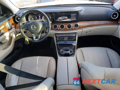 Zdjęcie 8 z 13 samochodu: 2017 MERCEDES-BENZ E 300 4MATIC VIN:WDDZF4KBXHA105653 - miniatura