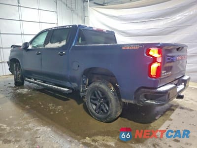 Drugie zdjęcie samochodu z przodu: 2019 CHEVROLET SILVERADO K1500 TRAIL BOSS CUSTOM VIN:1GCPYCEH7KZ400305 - miniatura