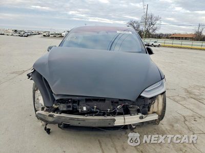 Piąte zdjęcie samochodu w środku: 2022 TESLA MODEL X VIN:7SAXCBE66NF332289 - miniatura