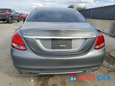 Zdjęcie 6 z 11 samochodu: 2018 MERCEDES-BENZ C 300 VIN:55SWF4JB2JU247103 - miniatura