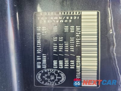 Zdjęcie 12 z 12 samochodu: 2010 VOLKSWAGEN GTI VIN:WVWFV7AJ4AW238640 - miniatura