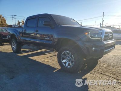 Czwarte zdjęcie samochodu z boku: 2008 TOYOTA TACOMA DOUBLE CAB PRERUNNER LONG BED VIN:3TMKU72NX8M017606 - miniatura