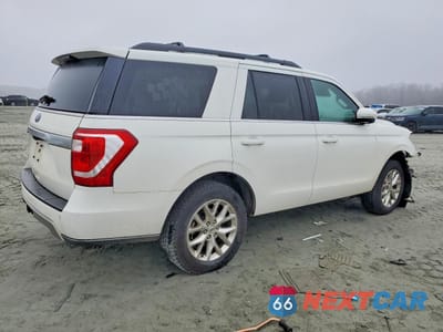 Trzecie zdjęcie samochodu z tyłu: 2021 FORD EXPEDITION XLT VIN:1FMJU1JT5MEA43356 - miniatura
