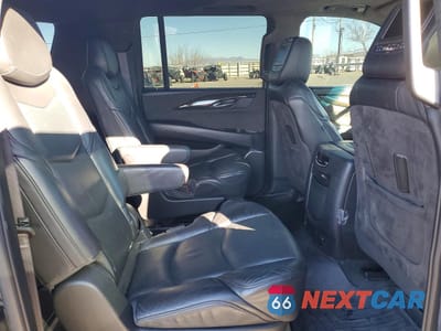 Zdjęcie 11 z 13 samochodu: 2016 CADILLAC ESCALADE ESV PLATINUM VIN:1GYS3KKJ9GR412256 - miniatura