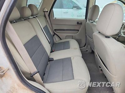 Zdjęcie 10 z 11 samochodu: 2008 FORD ESCAPE HEV VIN:1FMCU59H68KA55622 - miniatura