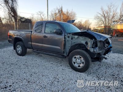 Czwarte zdjęcie samochodu z boku: 2022 TOYOTA TACOMA ACCESS CAB VIN:3TYSX5EN9NT015028 - miniatura