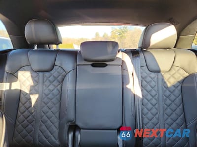 Zdjęcie 10 z 14 samochodu: 2025 AUDI SQ5 PREMIUM PLUS VIN:WA1B4AFY7S2051500 - miniatura