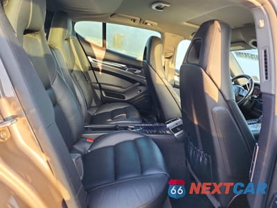 Zdjęcie 10 z 12 samochodu: 2016 PORSCHE PANAMERA 2 VIN:WP0AA2A72GL000860 - miniatura