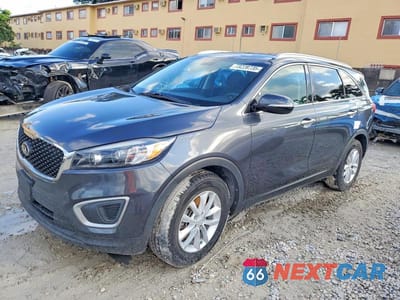2018 KIA SORENTO LX 5XYPG4A38JG344438 - główne zdjęcie licytacji z USA - miniatura