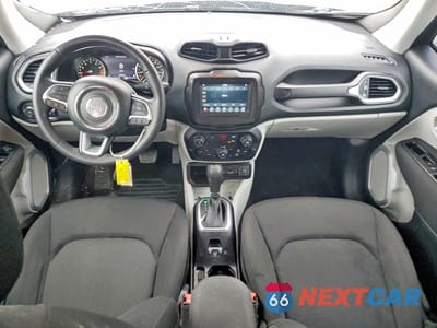 Zdjęcie 8 z 13 samochodu: 2021 JEEP RENEGADE LATITUDE VIN:ZACNJCBB8MPM54934 - miniatura