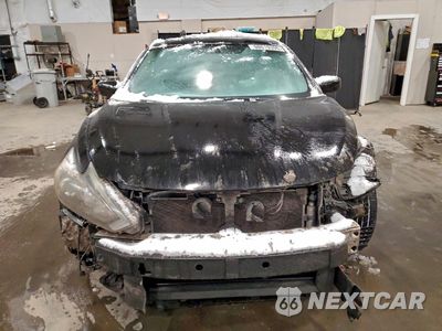 Piąte zdjęcie samochodu w środku: 2017 NISSAN ALTIMA 2.5 VIN:1N4AL3AP1HN307951 - miniatura