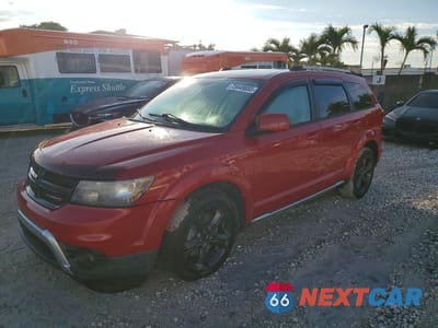 2018 DODGE JOURNEY CROSSROAD 3C4PDCGBXJT252063 - główne zdjęcie licytacji z USA - miniatura