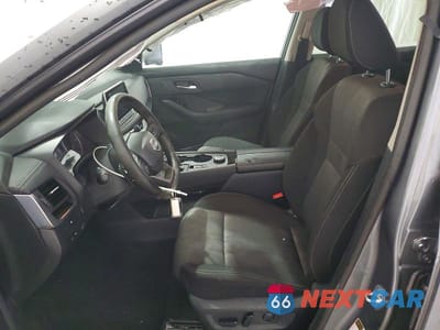 Zdjęcie 7 z 13 samochodu: 2025 NISSAN ROGUE SV VIN:5N1BT3BBXSC833561 - miniatura