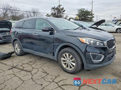 Czwarte zdjęcie samochodu z boku: 2017 KIA SORENTO LX VIN:5XYPGDA57HG335256 - miniatura