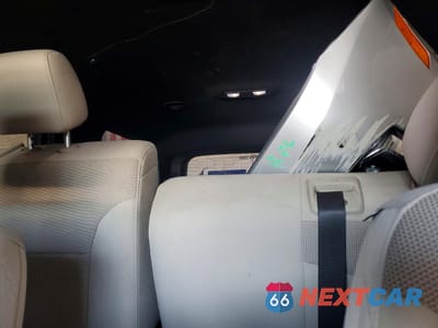 Zdjęcie 10 z 14 samochodu: 2022 CHEVROLET TRAVERSE LS VIN:1GNEVFKW7NJ153799 - miniatura