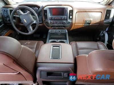 Zdjęcie 8 z 11 samochodu: 2018 CHEVROLET SILVERADO FLATBED TRUCK VIN:1GC4K1EY0JF275947 - miniatura