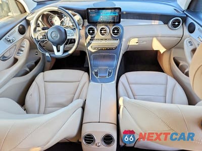 Zdjęcie 8 z 12 samochodu: 2021 MERCEDES-BENZ GLC 300 VIN:W1N0G8DB2MV306771 - miniatura