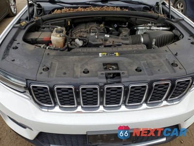 Zdjęcie 12 z 12 samochodu: 2022 JEEP GRAND CHEROKEE LIMITED VIN:1C4RJHBG6N8624200 - miniatura