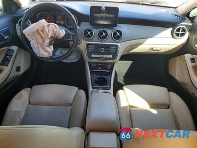 Zdjęcie 8 z 12 samochodu: 2018 MERCEDES-BENZ GLA 250 VIN:WDCTG4EB5JJ411149 - miniatura