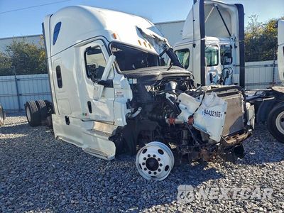 2022 FREIGHTLINER CASCADIA 126 3AKJHHDR9NSNX9562 - główne zdjęcie licytacji z USA - miniatura