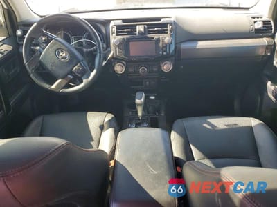 Zdjęcie 8 z 12 samochodu: 2019 TOYOTA 4RUNNER TRD PRO VIN:JTEBU5JR8K5665088 - miniatura