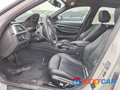 Zdjęcie 7 z 12 samochodu: 2016 BMW 328 XI SULEV VIN:WBA8E3G50GNU38549 - miniatura