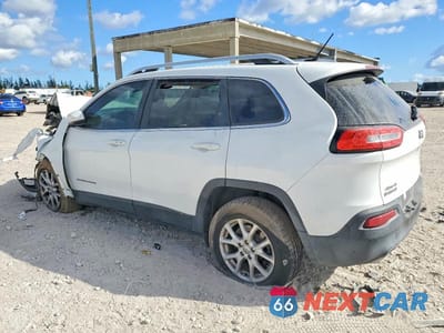 Drugie zdjęcie samochodu z przodu: 2015 JEEP CHEROKEE LATITUDE VIN:1C4PJMCS2FW789614 - miniatura