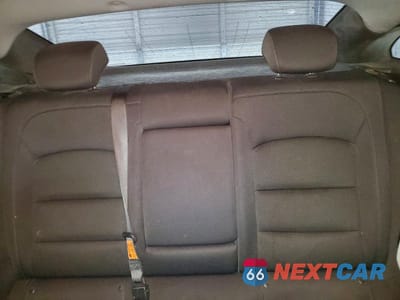 Zdjęcie 10 z 13 samochodu: 2017 CHEVROLET MALIBU LS VIN:1G1ZB5ST1HF223056 - miniatura