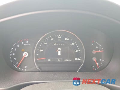 Zdjęcie 9 z 12 samochodu: 2018 KIA SORENTO LX VIN:5XYPG4A36JG381830 - miniatura