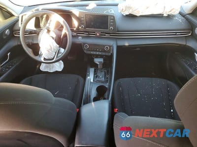 Zdjęcie 8 z 11 samochodu: 2022 HYUNDAI ELANTRA SEL VIN:5NPLM4AG2NH076589 - miniatura