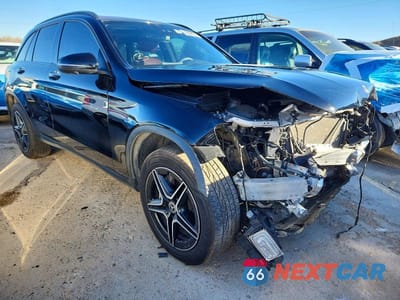 Czwarte zdjęcie samochodu z boku: 2022 MERCEDES-BENZ GLC 300 4MATIC VIN:W1N0G8EB5NV362042 - miniatura
