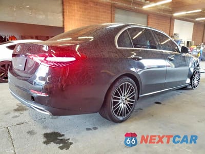 Trzecie zdjęcie samochodu z tyłu: 2024 MERCEDES-BENZ C 300 VIN:W1KAF4GB2RR226041 - miniatura