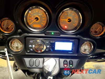 Zdjęcie 7 z 9 samochodu: 2013 HARLEY-DAVIDSON FLHX STREET GLIDE VIN:1HD1KBM19DB691924 - miniatura