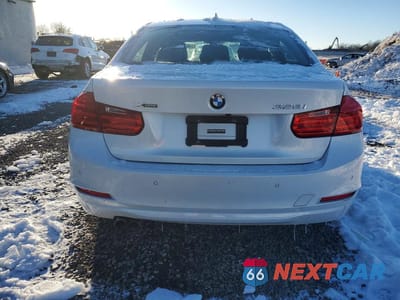 Zdjęcie 6 z 12 samochodu: 2013 BMW 328 XI SULEV VIN:WBA3B5G50DNP40501 - miniatura