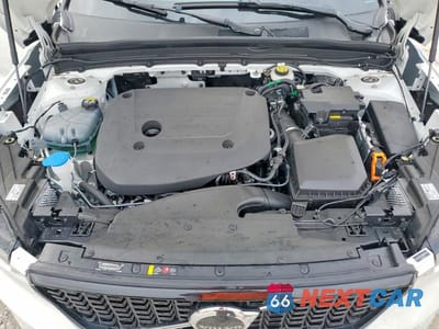 Zdjęcie 12 z 13 samochodu: 2025 VOLVO XC40 PLUS VIN:YV4L12UC5S2609227 - miniatura