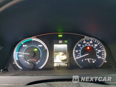 Zdjęcie 9 z 13 samochodu: 2015 TOYOTA CAMRY HYBRID VIN:4T1BD1FK9FU160158 - miniatura