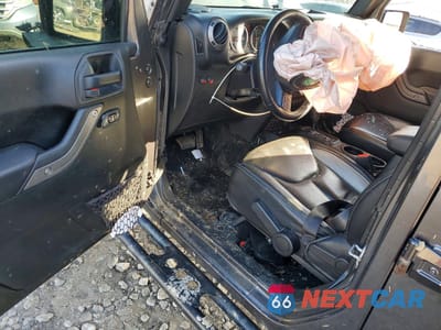 Zdjęcie 8 z 12 samochodu: 2017 JEEP WRANGLER UNLIMITED SPORT VIN:1C4BJWDG9HL705261 - miniatura