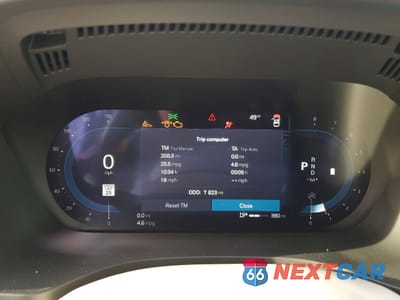 Zdjęcie 9 z 13 samochodu: 2025 VOLVO XC60 ULTRA VIN:YV4M12RM5S1222284 - miniatura