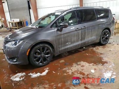 2018 CHRYSLER PACIFICA TOURING L 2C4RC1BG3JR322315 - główne zdjęcie licytacji z USA - miniatura