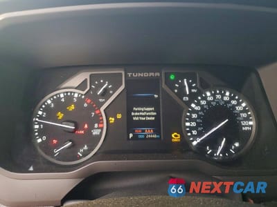 Zdjęcie 9 z 12 samochodu: 2024 TOYOTA TUNDRA CREWMAX SR VIN:5TFLA5DB8RX230392 - miniatura