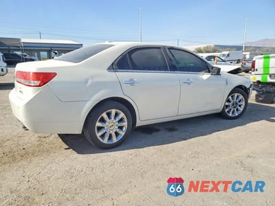 Trzecie zdjęcie samochodu z tyłu: 2012 LINCOLN MKZ VIN:3LNHL2GC9CR819191 - miniatura
