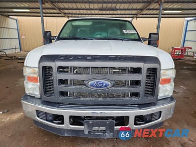 Piąte zdjęcie samochodu w środku: 2010 FORD F250 SUPER DUTY VIN:1FTSX2B55AEA55928 - miniatura