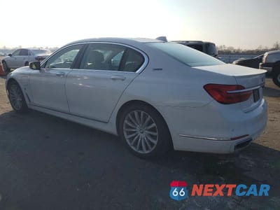 Drugie zdjęcie samochodu z przodu: 2018 BMW 740 XE VIN:WBA7J2C57JG938324 - miniatura