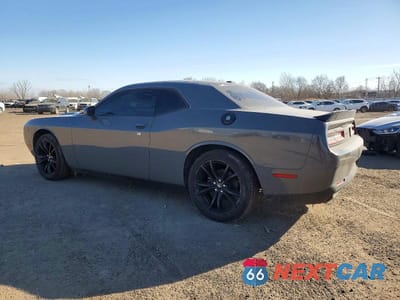 Drugie zdjęcie samochodu z przodu: 2018 DODGE CHALLENGER SXT VIN:2C3CDZAG6JH161035 - miniatura
