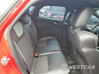 Zdjęcie 10 z 12 samochodu: 2013 FORD FOCUS ST VIN:1FADP3L97DL353743 - miniatura