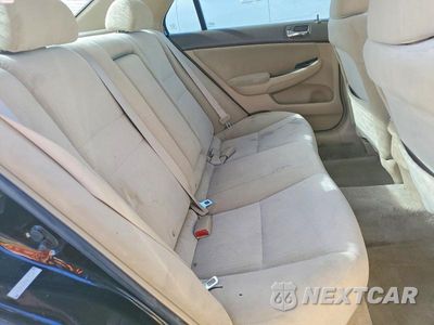 Zdjęcie 10 z 12 samochodu: 2005 HONDA ACCORD LX VIN:1HGCM56485A125100 - miniatura