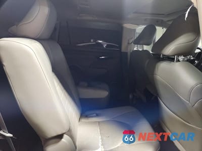 Zdjęcie 11 z 14 samochodu: 2022 TOYOTA HIGHLANDER XLE VIN:5TDGZRBH0NS193301 - miniatura